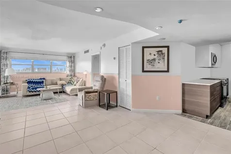 1881 Washington Avenue Miami Beach FL 33139
