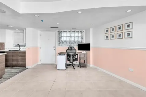 1881 Washington Avenue Miami Beach FL 33139