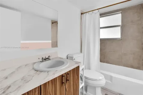 1881 Washington Avenue Miami Beach FL 33139