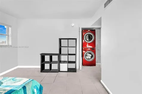 1881 Washington Avenue Miami Beach FL 33139