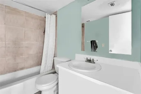 1881 Washington Avenue Miami Beach FL 33139