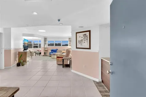 1881 Washington Avenue Miami Beach FL 33139