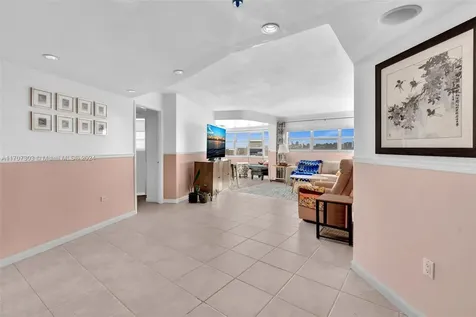 1881 Washington Avenue Miami Beach FL 33139