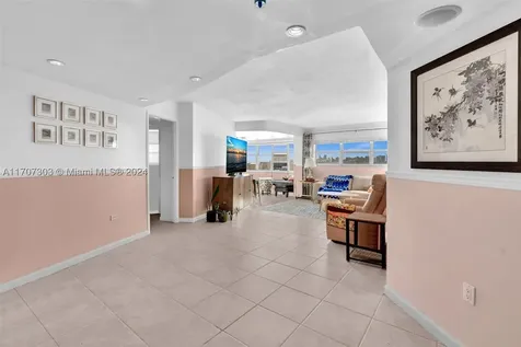 1881 Washington Avenue Miami Beach FL 33139