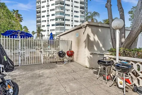 1881 Washington Avenue Miami Beach FL 33139