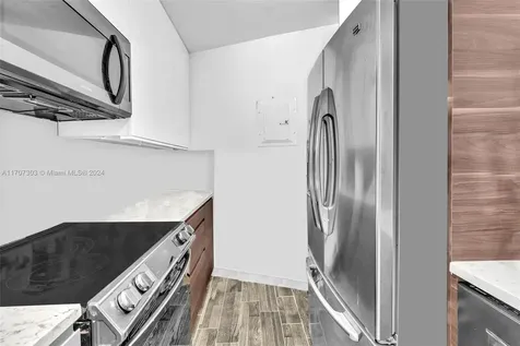 1881 Washington Avenue Miami Beach FL 33139
