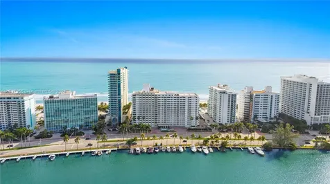 5005 Collins Avenue Miami Beach FL 33140