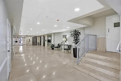 5005 Collins Avenue Miami Beach FL 33140