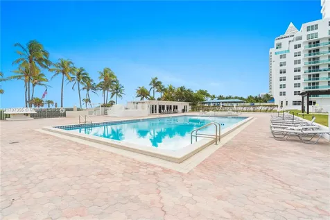 5005 Collins Avenue Miami Beach FL 33140