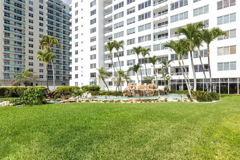 5005 Collins Avenue Miami Beach FL 33140