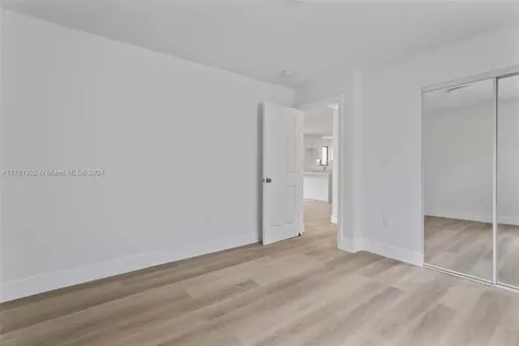 2331 NW 31st Street Miami FL 33142