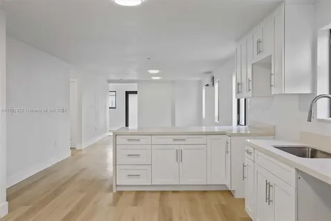 2331 NW 31st Street Miami FL 33142