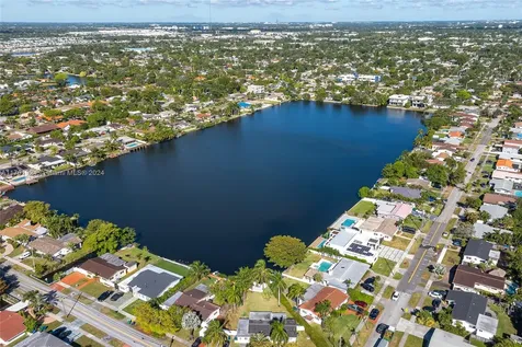 21301 NE 24th Court Miami FL 33180