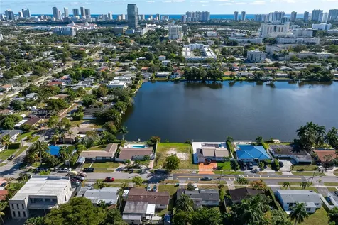 21301 NE 24th Court Miami FL 33180
