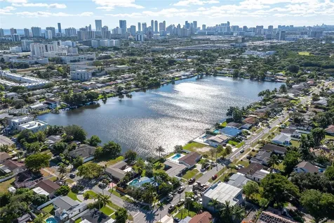 21301 NE 24th Court Miami FL 33180