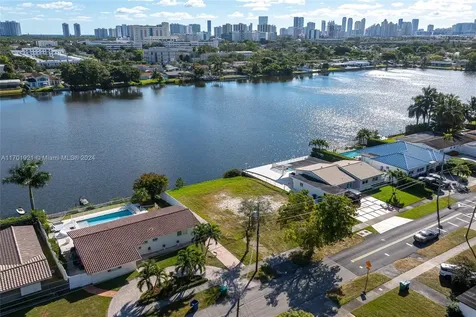 21301 NE 24th Court Miami FL 33180
