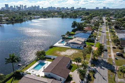 21301 NE 24th Court Miami FL 33180
