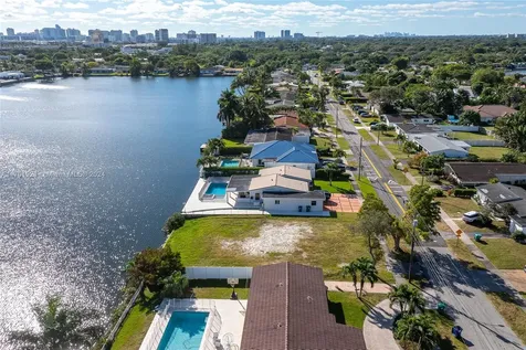 21301 NE 24th Court Miami FL 33180