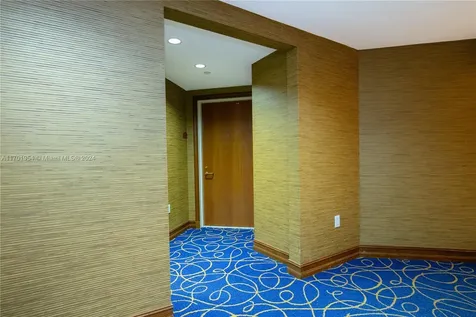 16500 Collins Avenue Sunny Isles Beach FL 33160