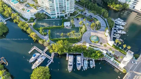 16500 Collins Avenue Sunny Isles Beach FL 33160