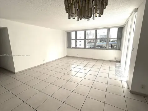 1825 S Ocean Drive Hallandale Beach FL 33009
