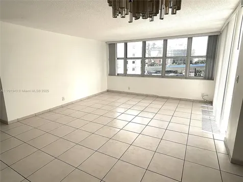 1825 S Ocean Drive Hallandale Beach FL 33009