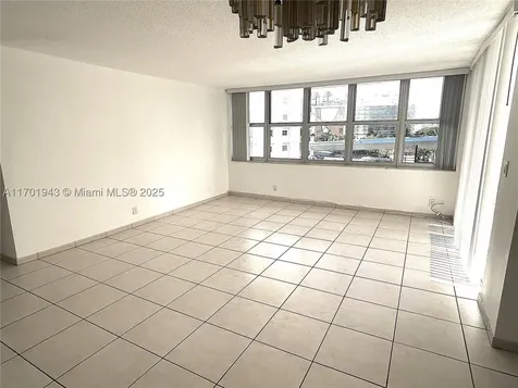 1825 S Ocean Drive Hallandale Beach FL 33009