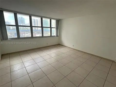 1825 S Ocean Drive Hallandale Beach FL 33009