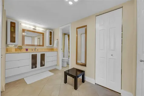 20379 W Country Club Drive Aventura FL 33180