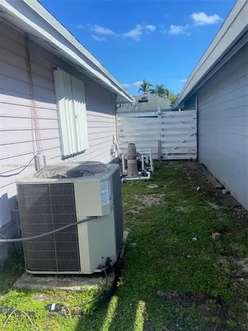 10225 SW 141st Court Miami FL 33186
