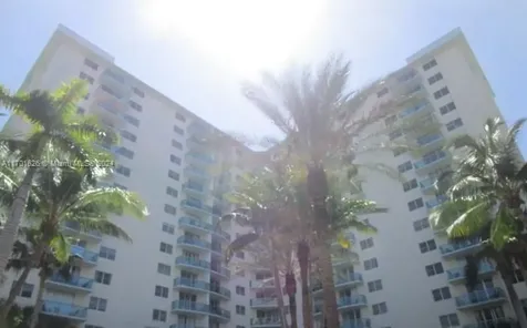 3801 S Ocean Drive Hollywood FL 33019