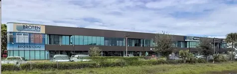 878 SW 12th Avenue Pompano Beach FL 33069