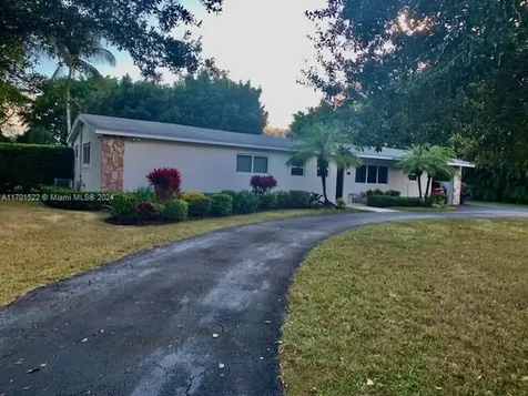 11028 SW 91st Street Miami FL 33176