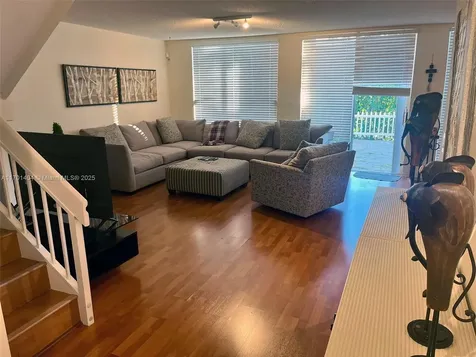 10244 NW 51st Terrace Doral FL 33178