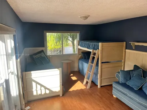 10244 NW 51st Terrace Doral FL 33178