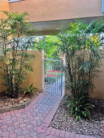 10244 NW 51st Terrace Doral FL 33178