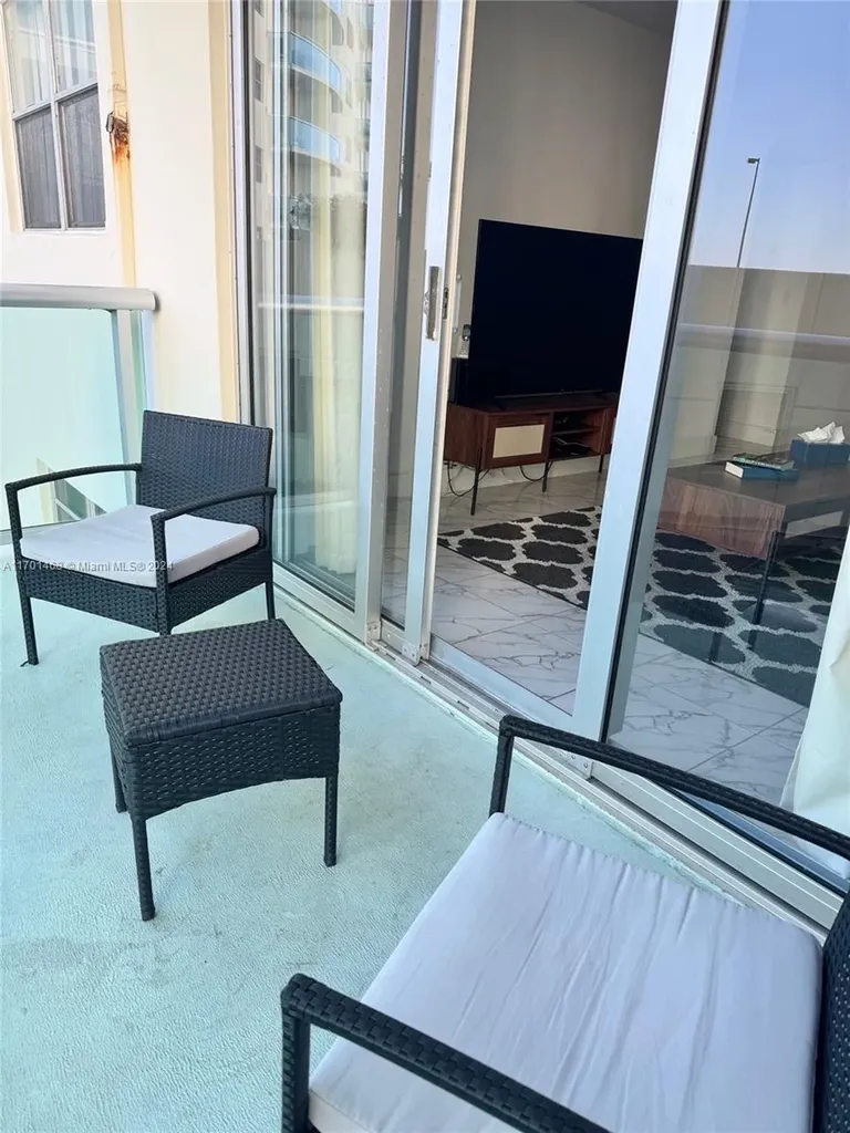 3901 S Ocean Drive Hollywood FL 33019