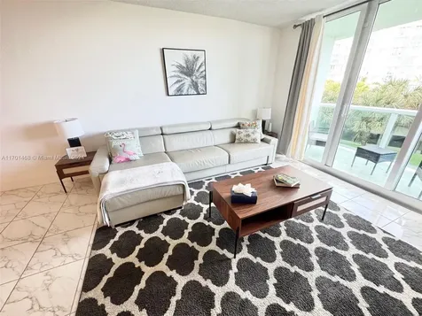 3901 S Ocean Drive Hollywood FL 33019
