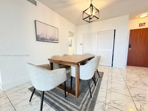 3901 S Ocean Drive Hollywood FL 33019