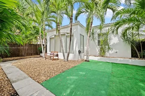 1545 Biarritz Drive Miami Beach FL 33141