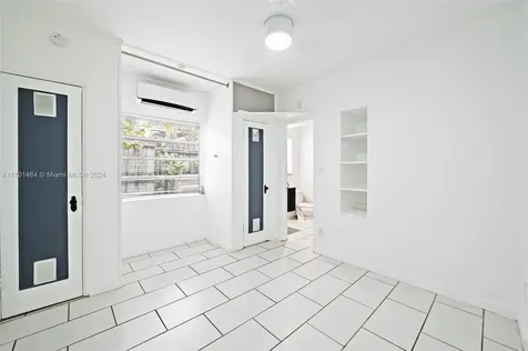 1545 Biarritz Drive Miami Beach FL 33141