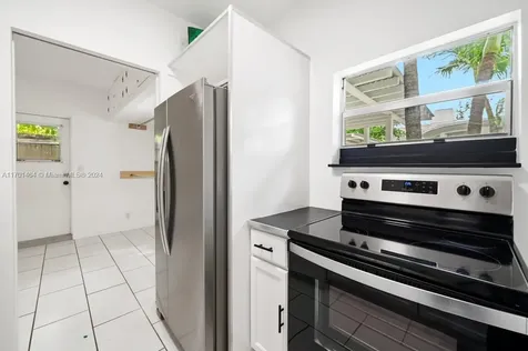 1545 Biarritz Drive Miami Beach FL 33141