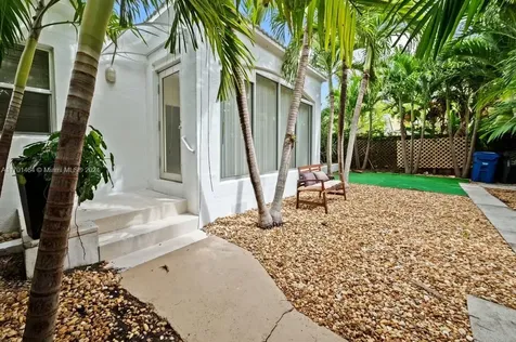 1545 Biarritz Drive Miami Beach FL 33141