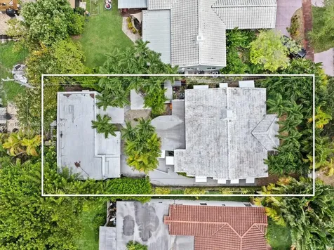 1545 Biarritz Drive Miami Beach FL 33141