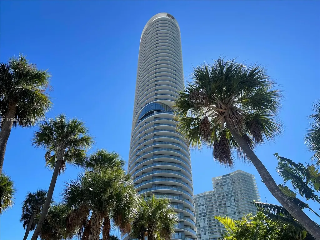 500 Alton Road Miami Beach FL 33139