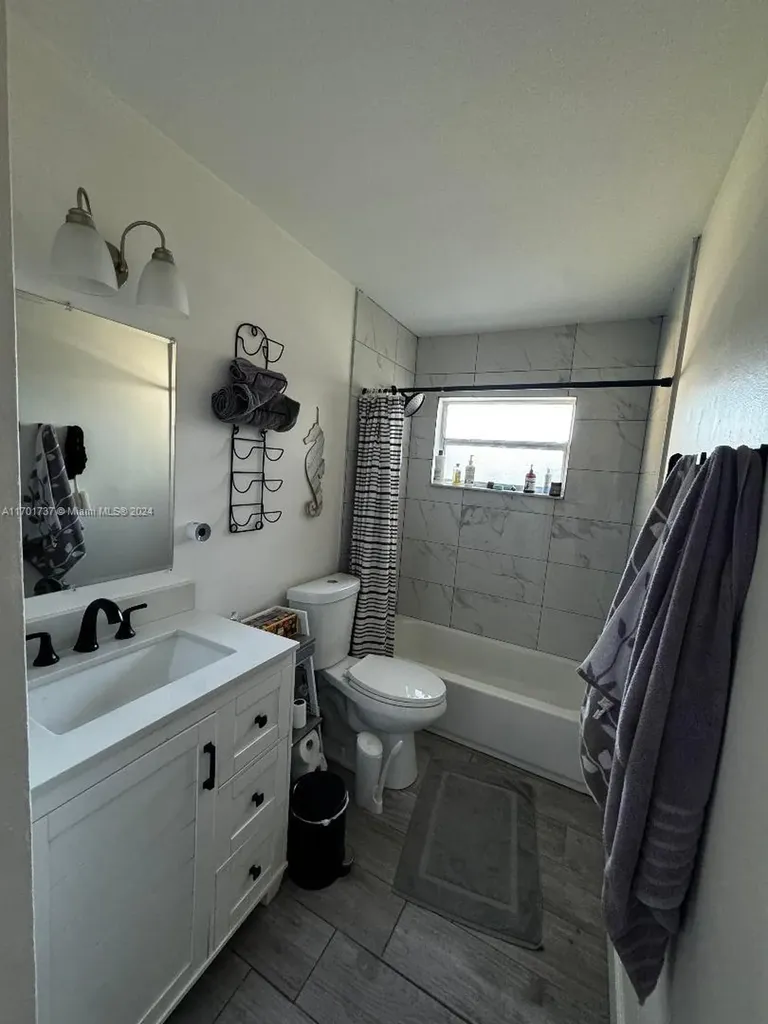 2849 NW 8th Court Fort Lauderdale FL 33311