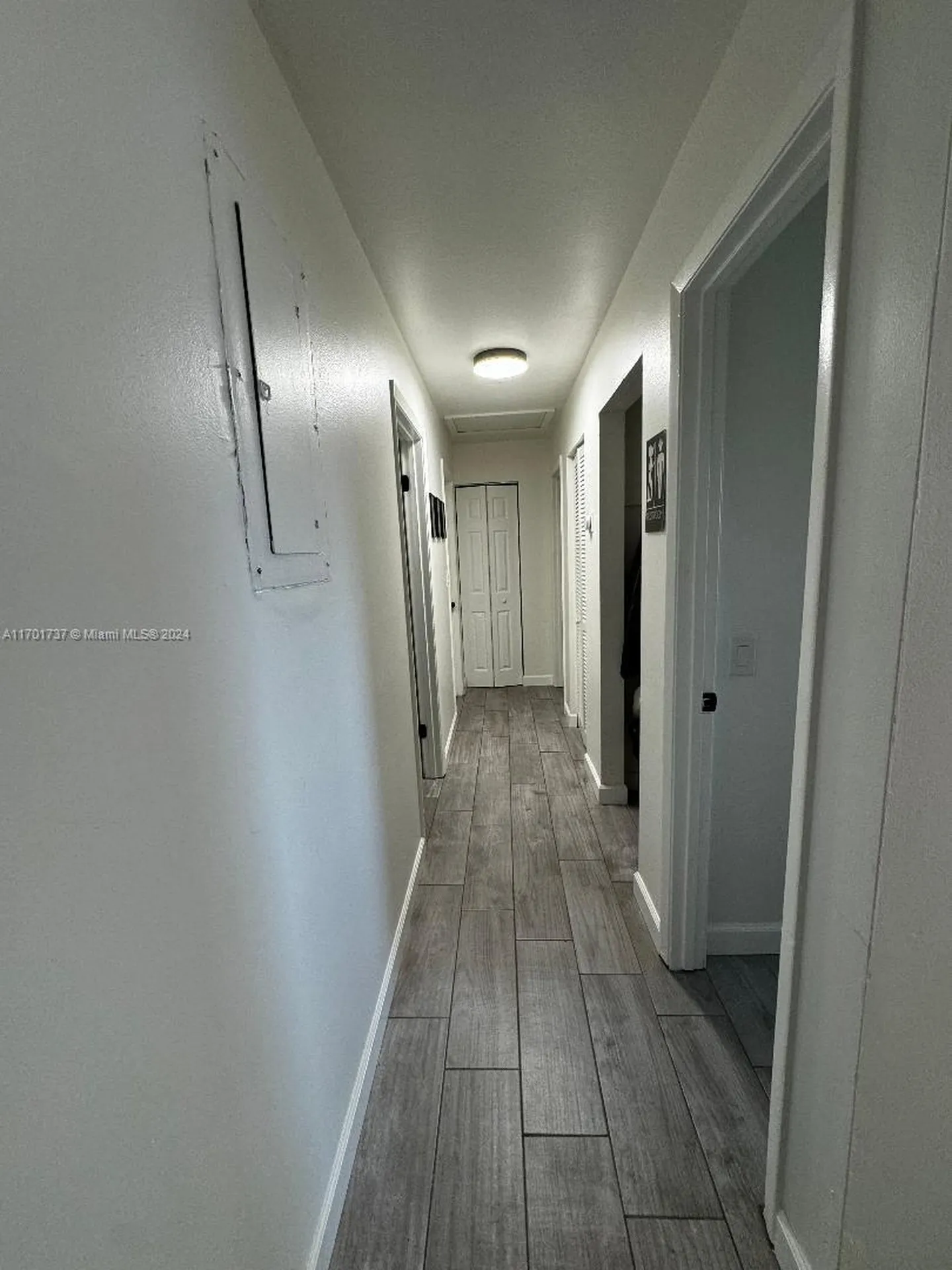 2849 NW 8th Court Fort Lauderdale FL 33311