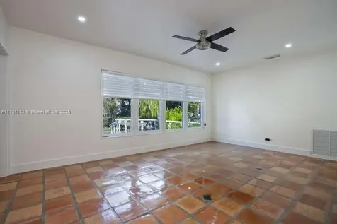 2830 De Soto Boulevard Coral Gables FL 33134