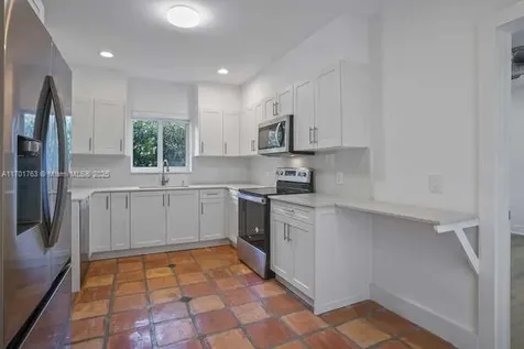2830 De Soto Boulevard Coral Gables FL 33134