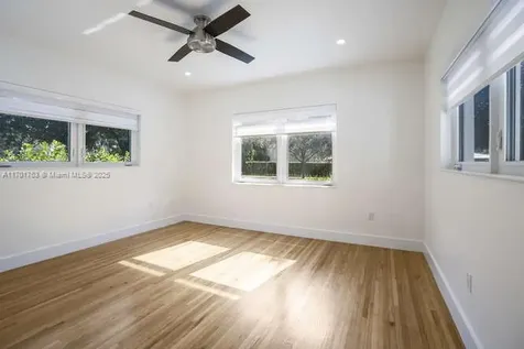 2830 De Soto Boulevard Coral Gables FL 33134